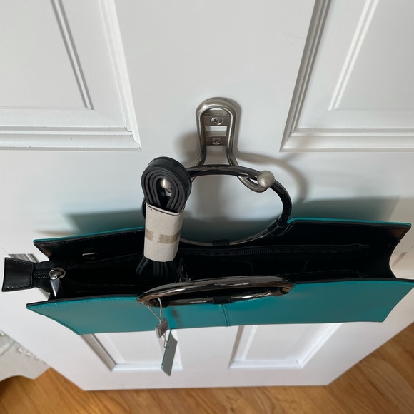 COPY - Daniela Moda clutch purse NWT - Picture 3 of 4